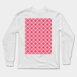 Pink quatrefoil geometric pattern.Shades of color Long Sleeve T-Shirt